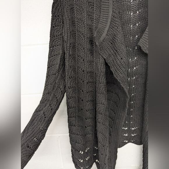 New Chaser cozy knitted black sweater cardigan sz Medium m open knit boho - Picture 3 of 6